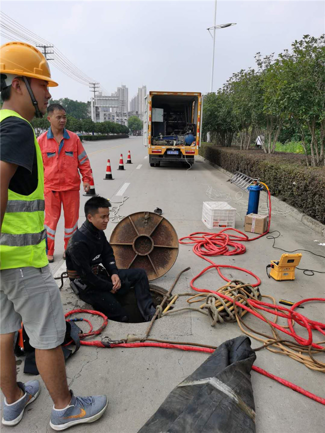 红旗翻衬法管道修复技术主要工序